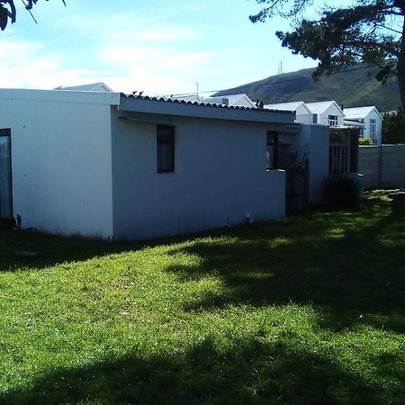 הוילה Hermanus Flower House מראה חיצוני תמונה